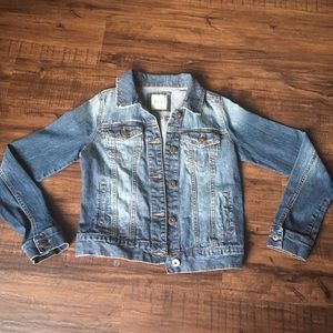 Light wash Denim Jacket